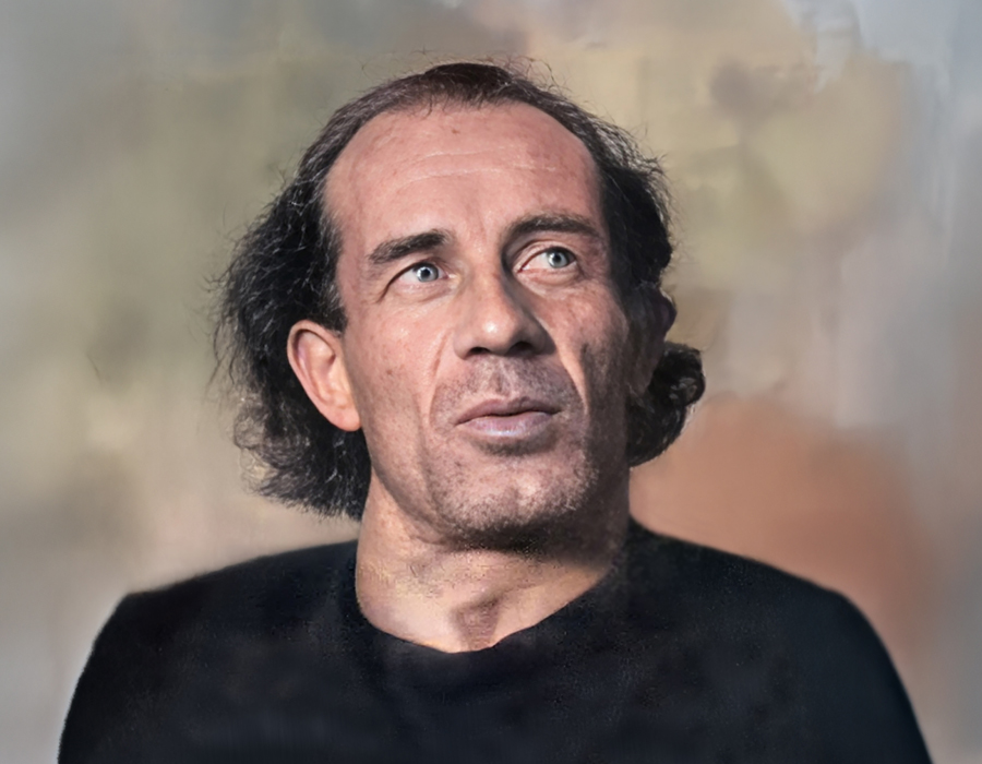 Bruno Gröning schaut liebevoll zum Himmel