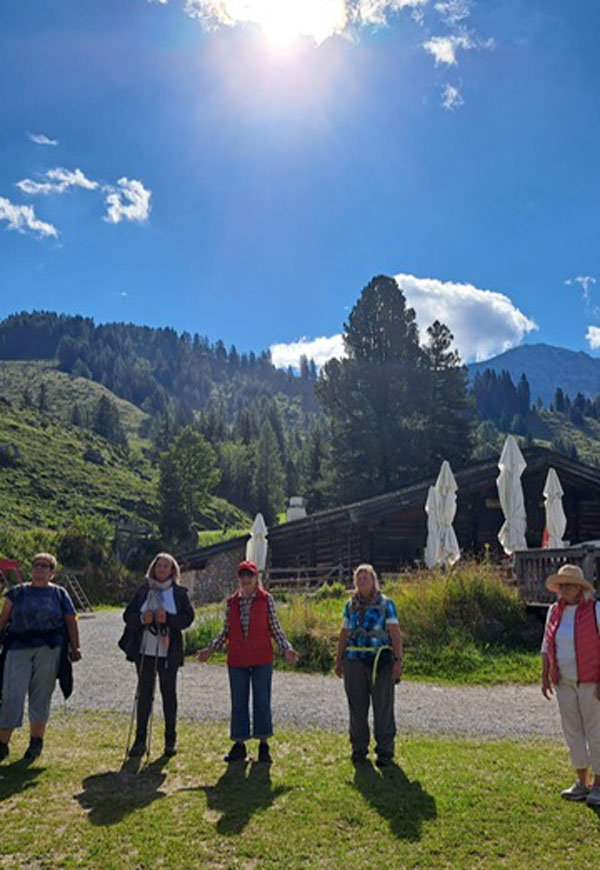 Start der Wanderung · Bilder vom Sonntag Wandertage Filmoos 2025